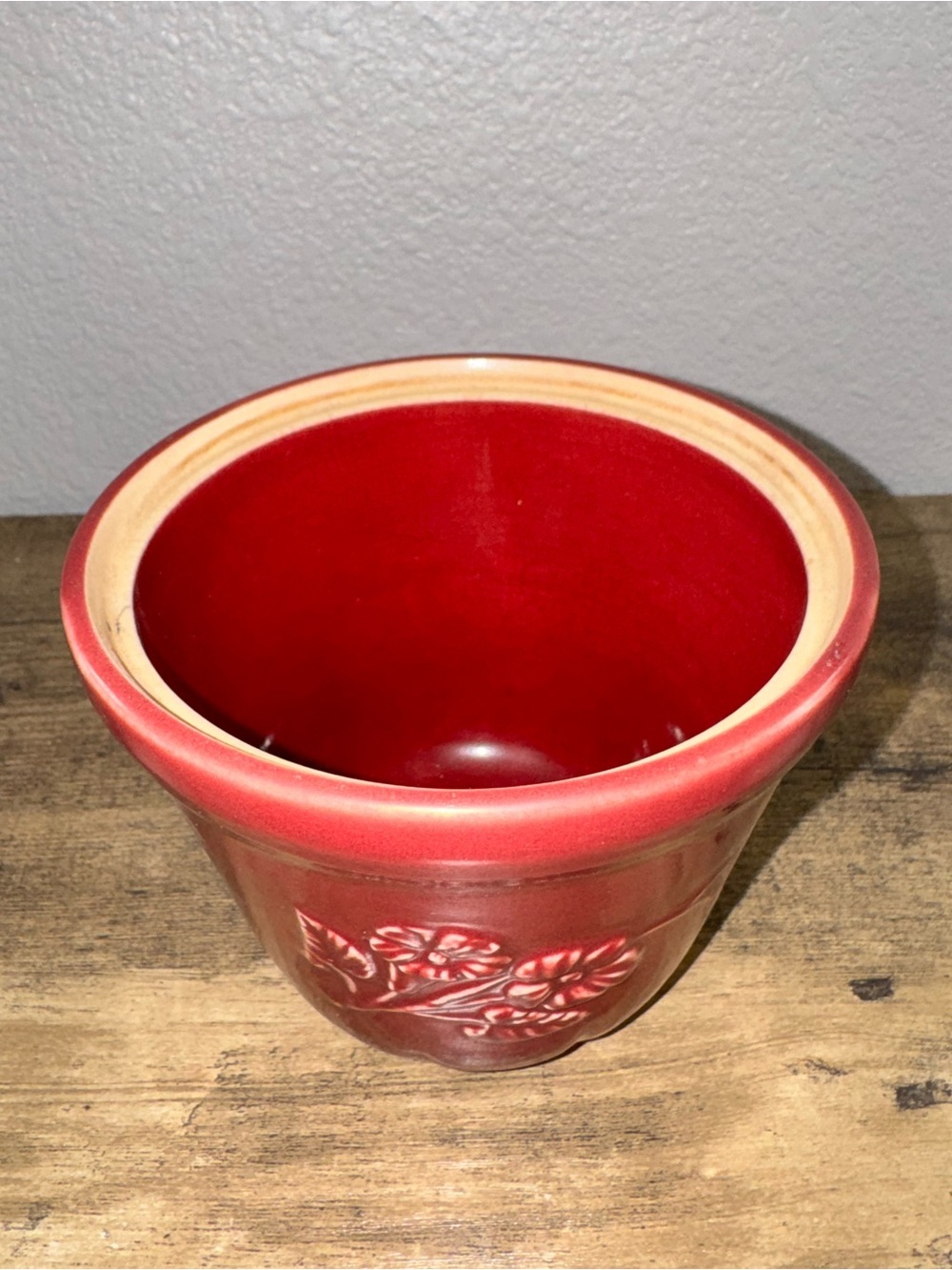 Vintage Red Ceramic Planter 219-5 Embossed Floral Pottery Flower Pot - Picture 9 of 12